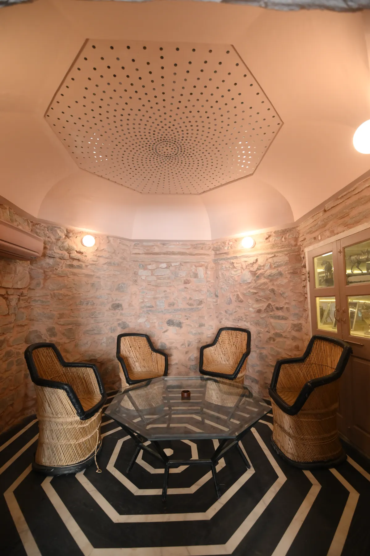 Architecture and interior photography by Chhayakaar, portfolio photograph 16