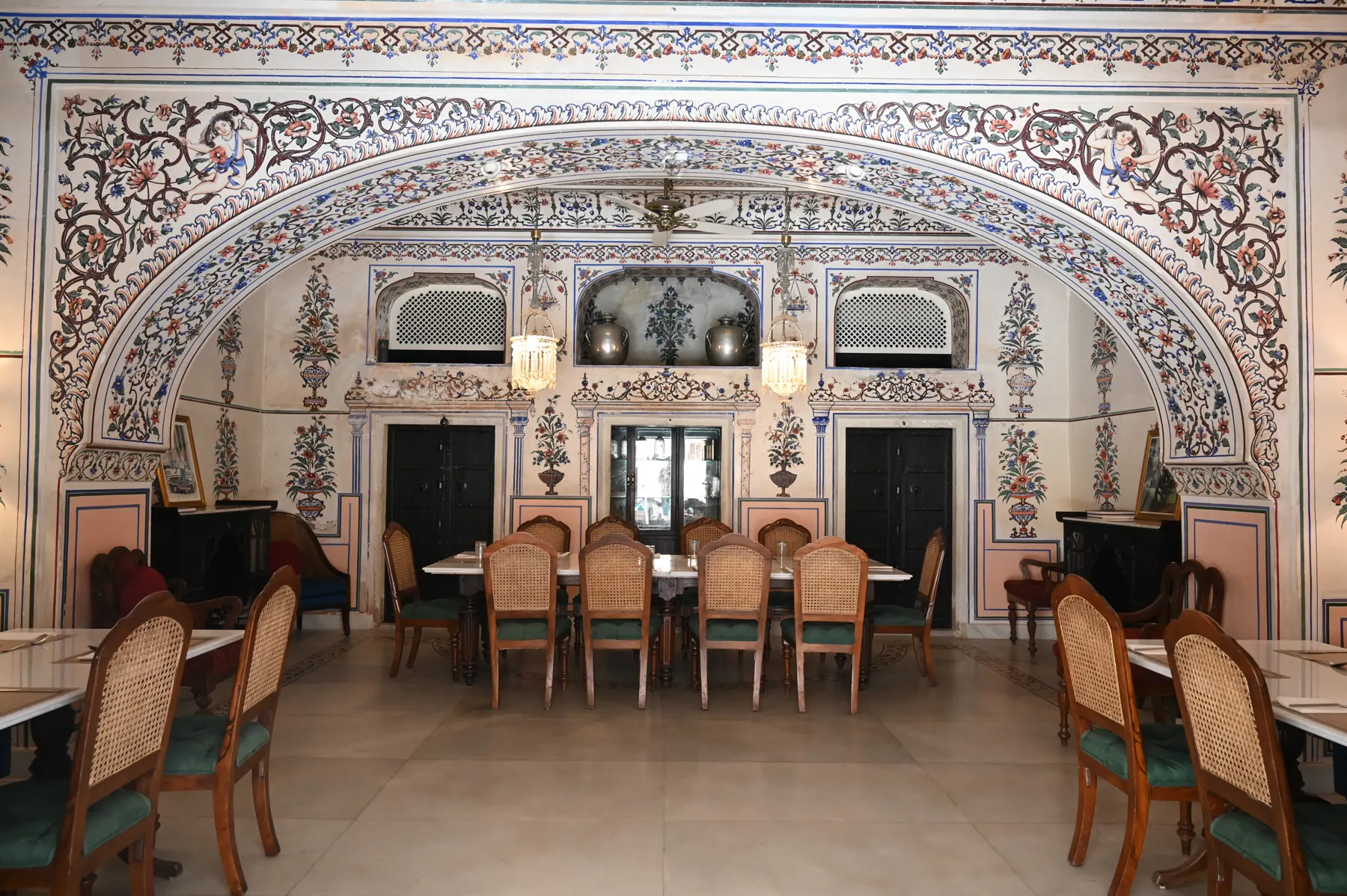 Architecture and interior photography by Chhayakaar, portfolio photograph 33